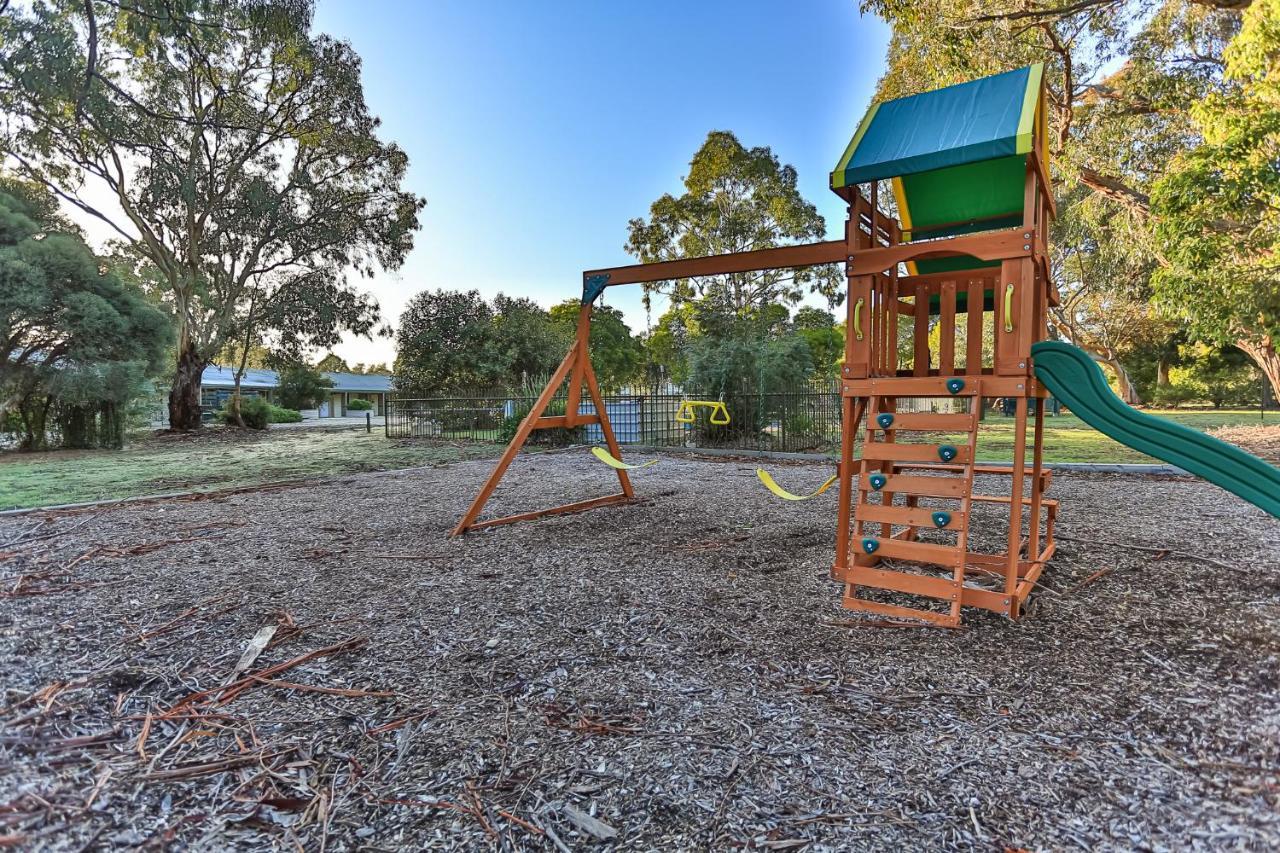 Mountain View Motor Inn & Holiday Lodges Halls Gap Eksteriør billede