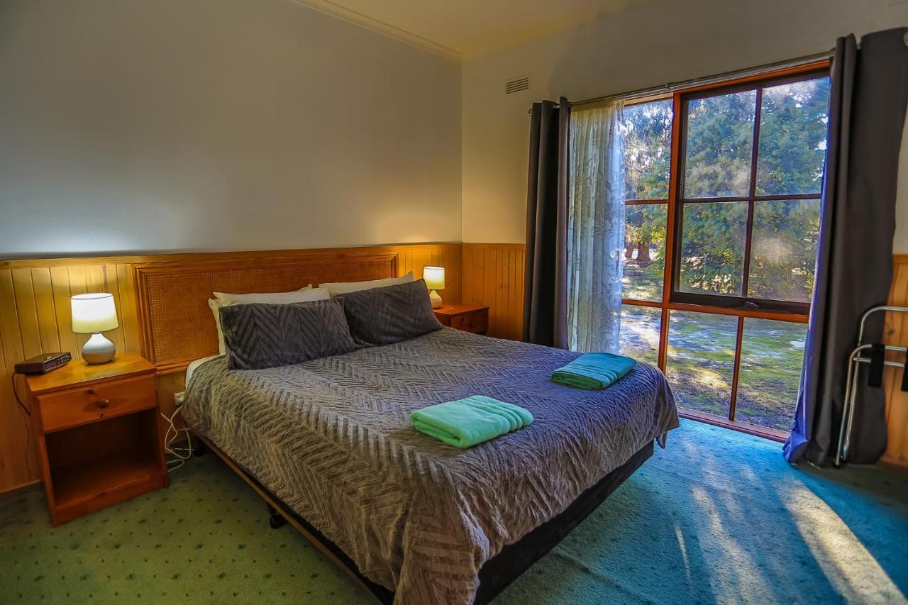 Mountain View Motor Inn & Holiday Lodges Halls Gap Eksteriør billede