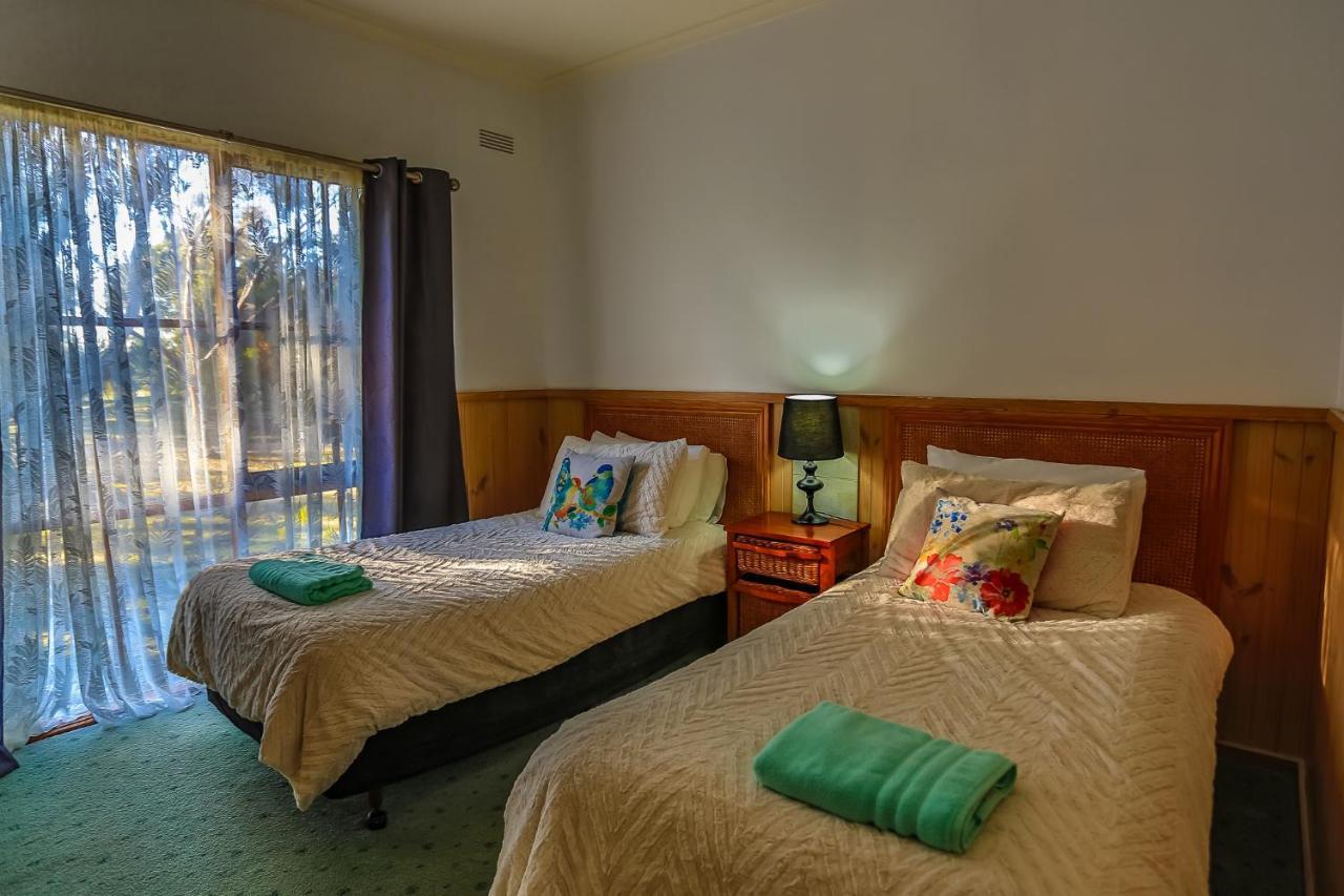 Mountain View Motor Inn & Holiday Lodges Halls Gap Eksteriør billede