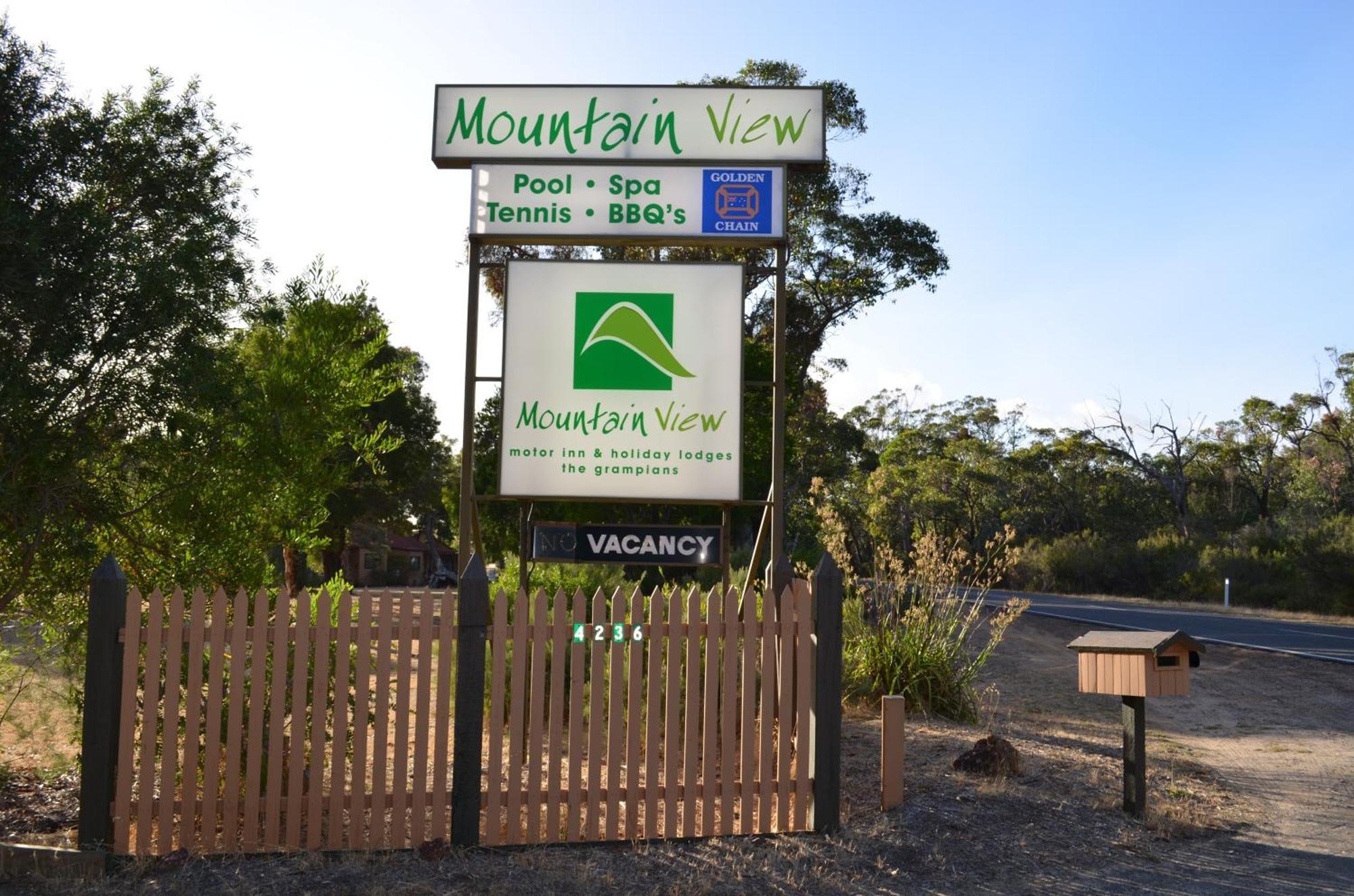 Mountain View Motor Inn & Holiday Lodges Halls Gap Eksteriør billede