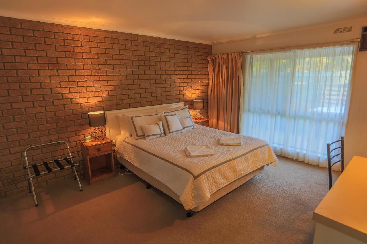 Mountain View Motor Inn & Holiday Lodges Halls Gap Eksteriør billede